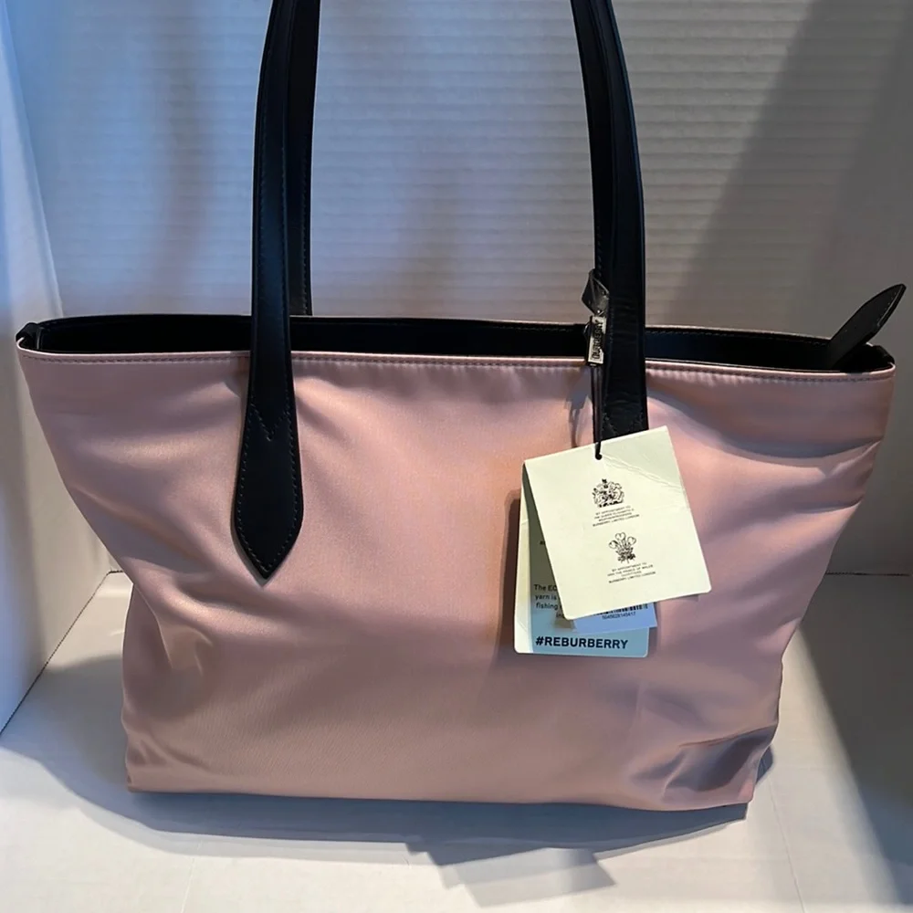 - BURBERRY Nylon Logo Small Ardwell Tote - Picture 5 of 10